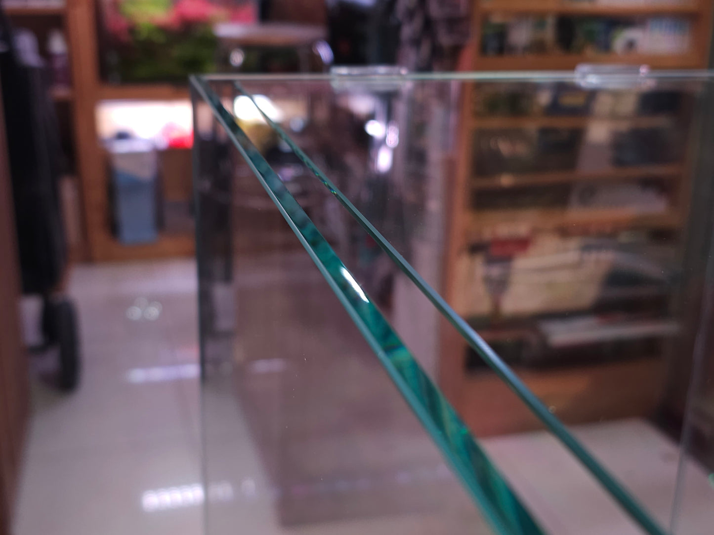 AA crystal glass tank 60x30x45cm comes with glass cover and mat