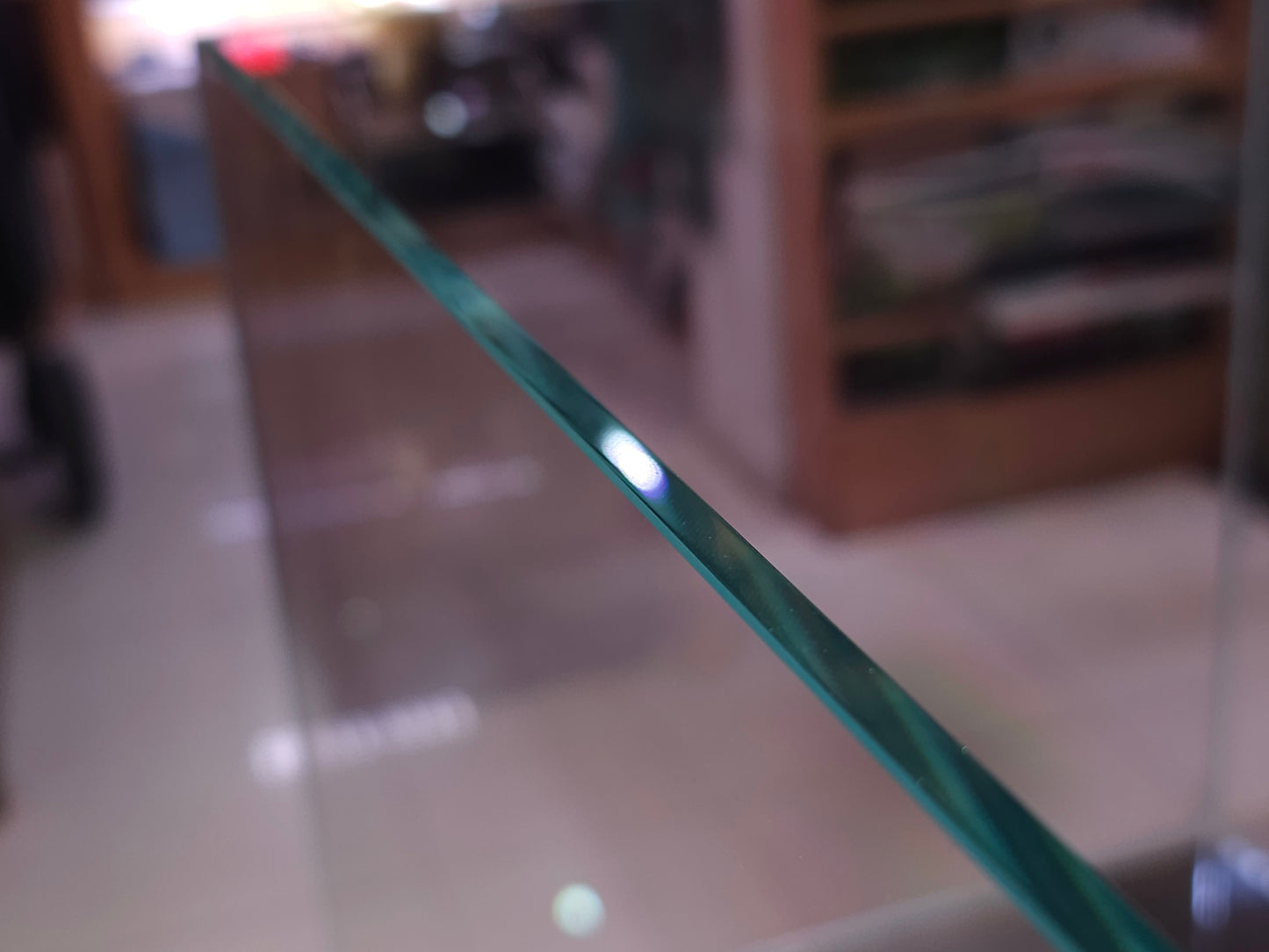 AA crystal glass tank 60x30x30cm comes with mat