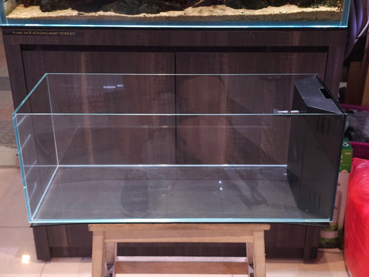 AA crystal glass ISO tank 60X24X23CM (comes with mat and build in filter)