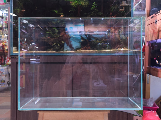 AA crystal glass tank 60x30x45cm comes with glass cover and mat