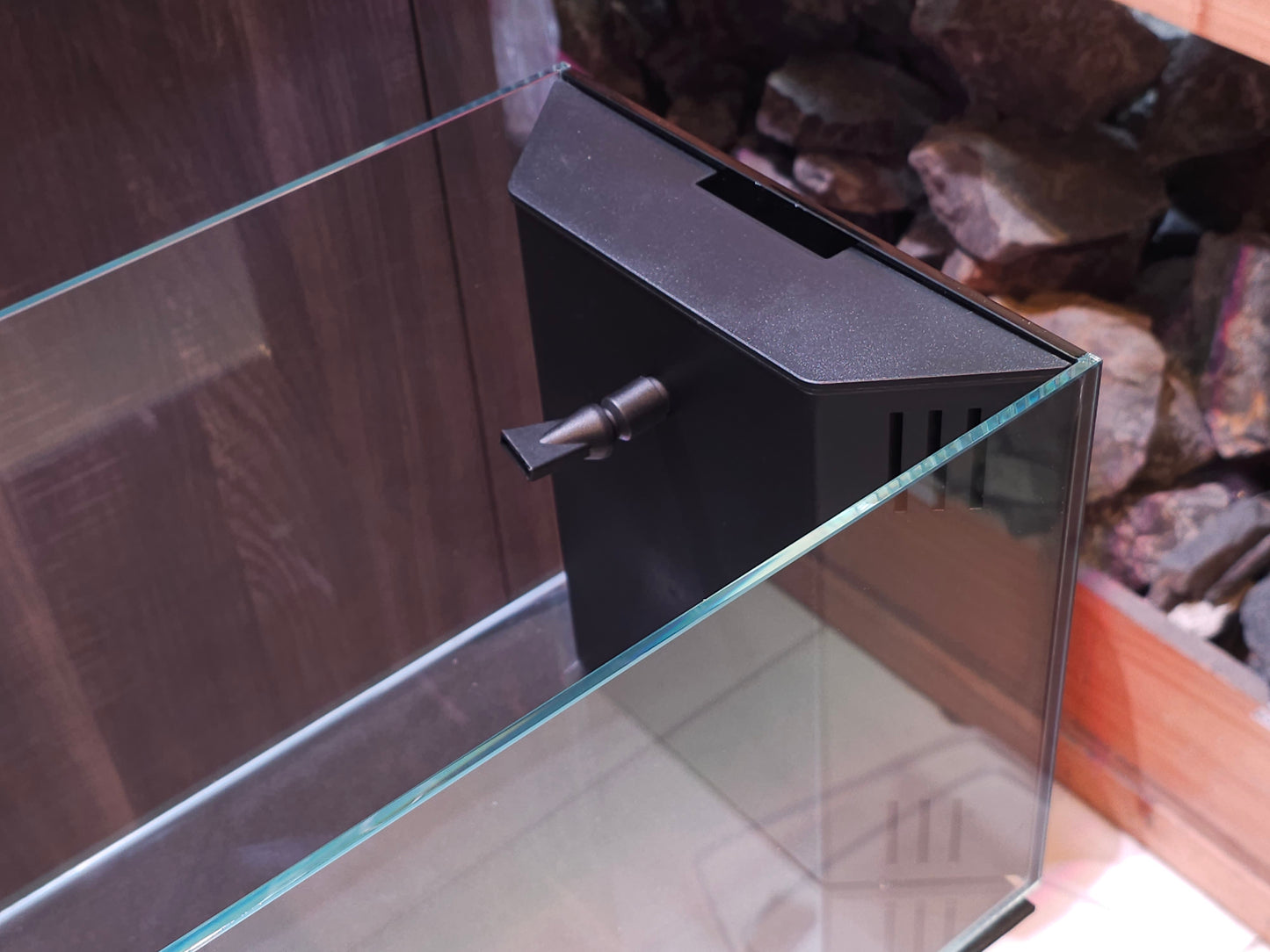AA crystal glass ISO tank 60X24X23CM (comes with mat and build in filter)
